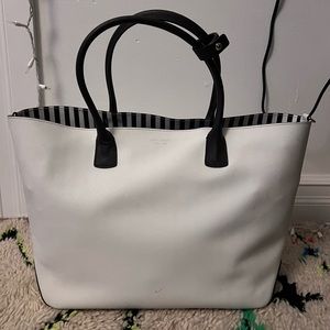 Henri Bendel large beach tote